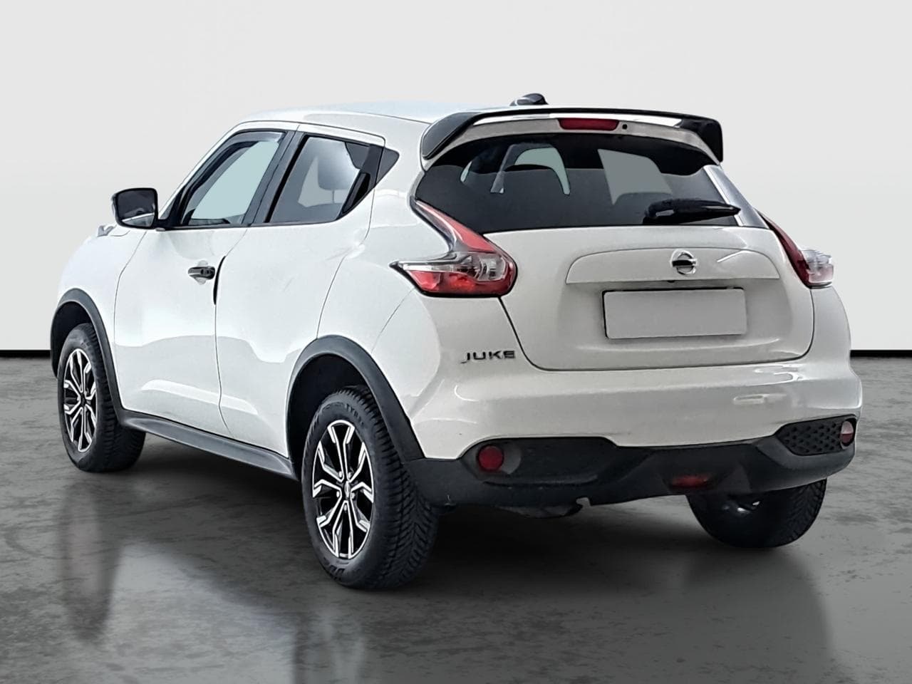 2017 Nissan JUKE - 5