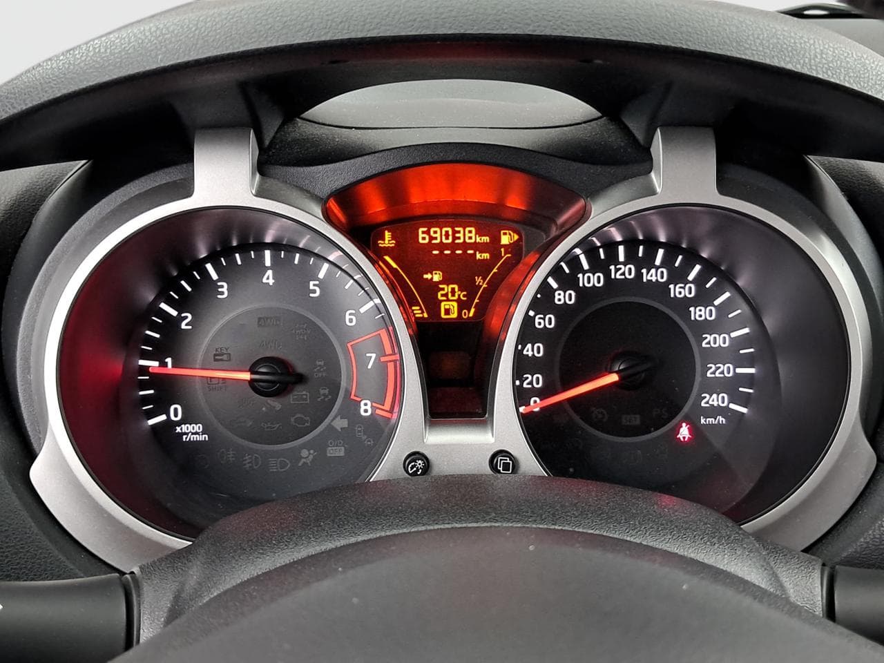 2017 Nissan JUKE - 17