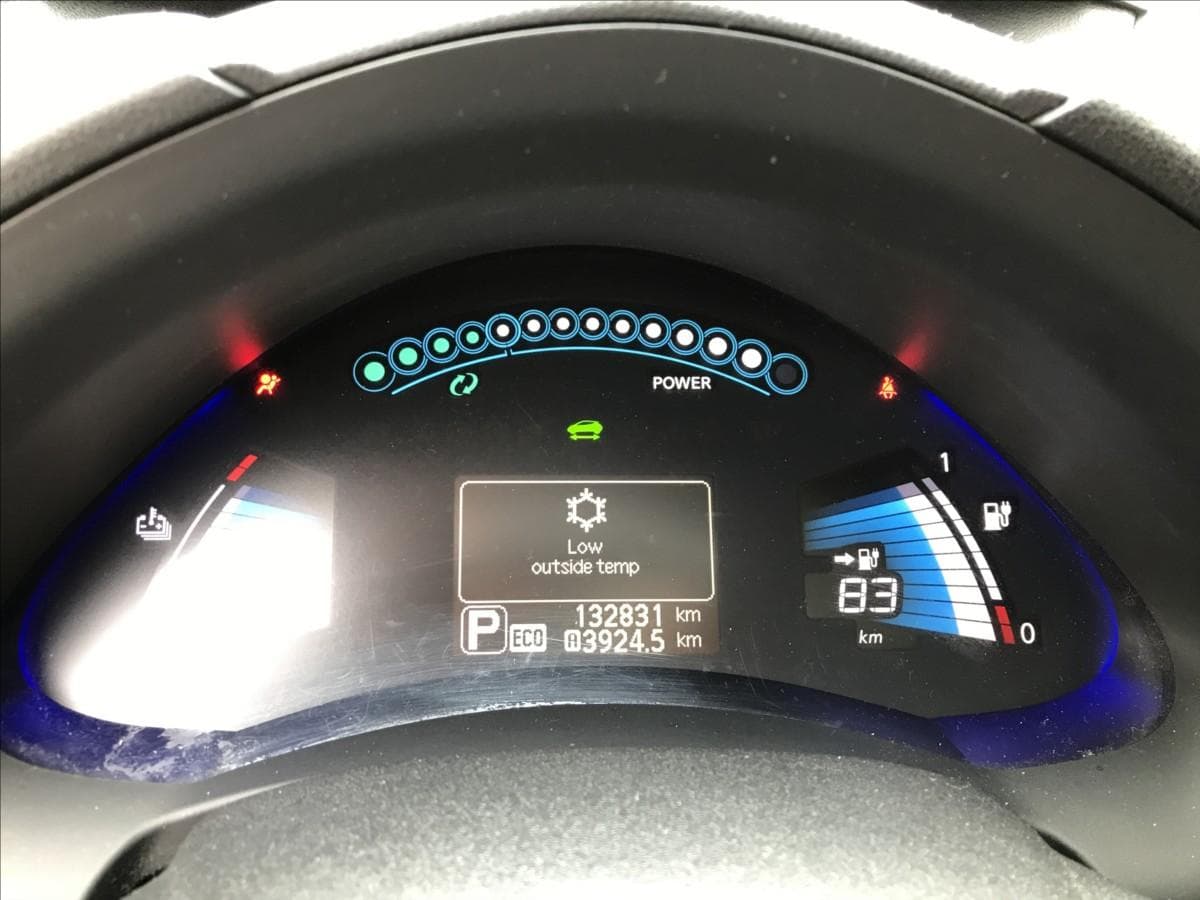 2016 Nissan LEAF - 11