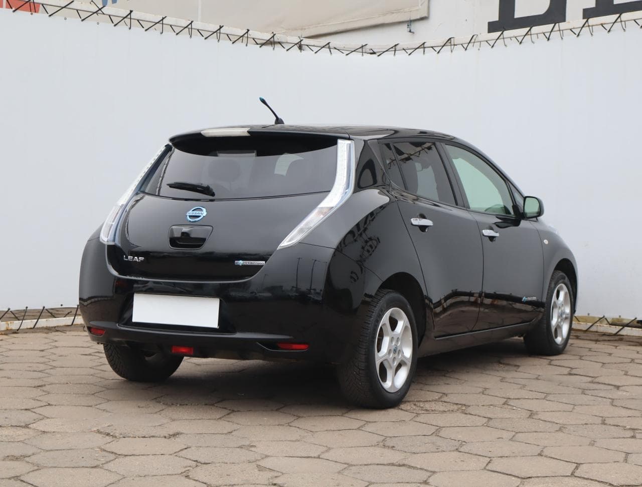 2012 Nissan LEAF - 7