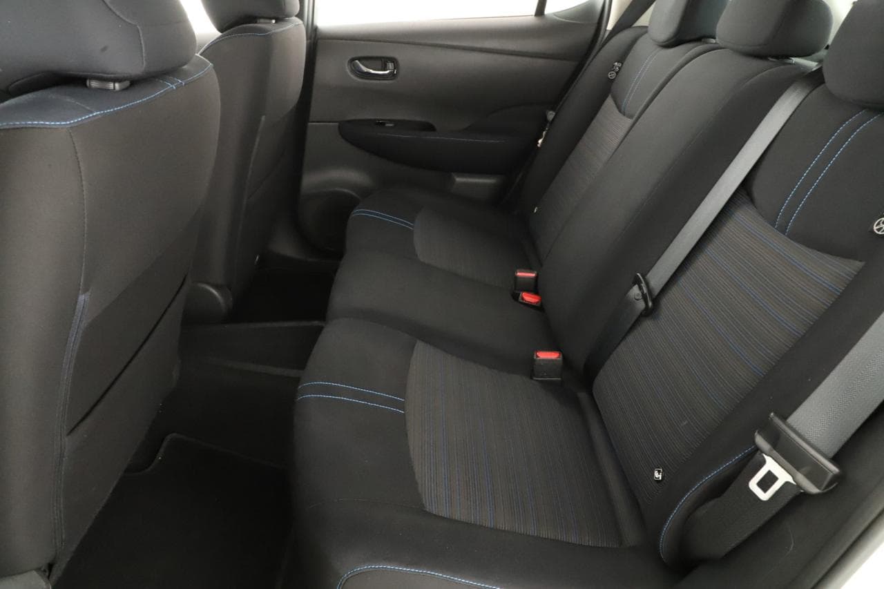 2019 Nissan LEAF - 14
