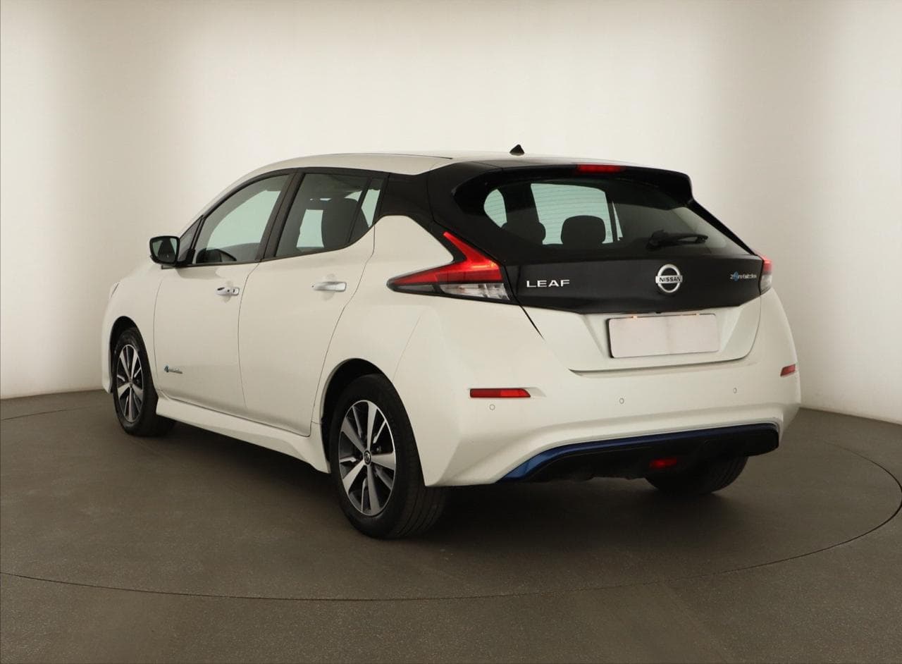 2019 Nissan LEAF - 4