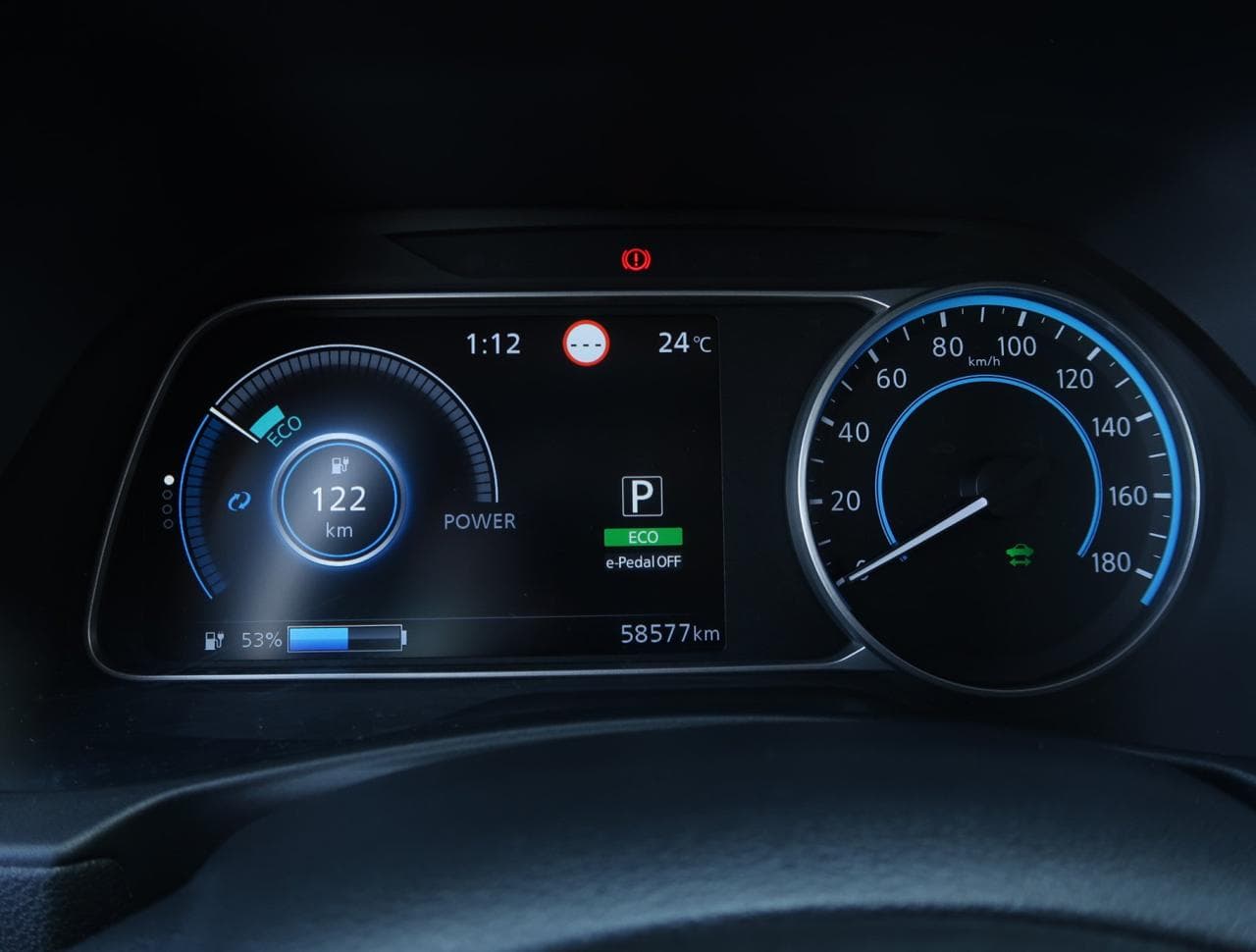 2022 Nissan LEAF - 33