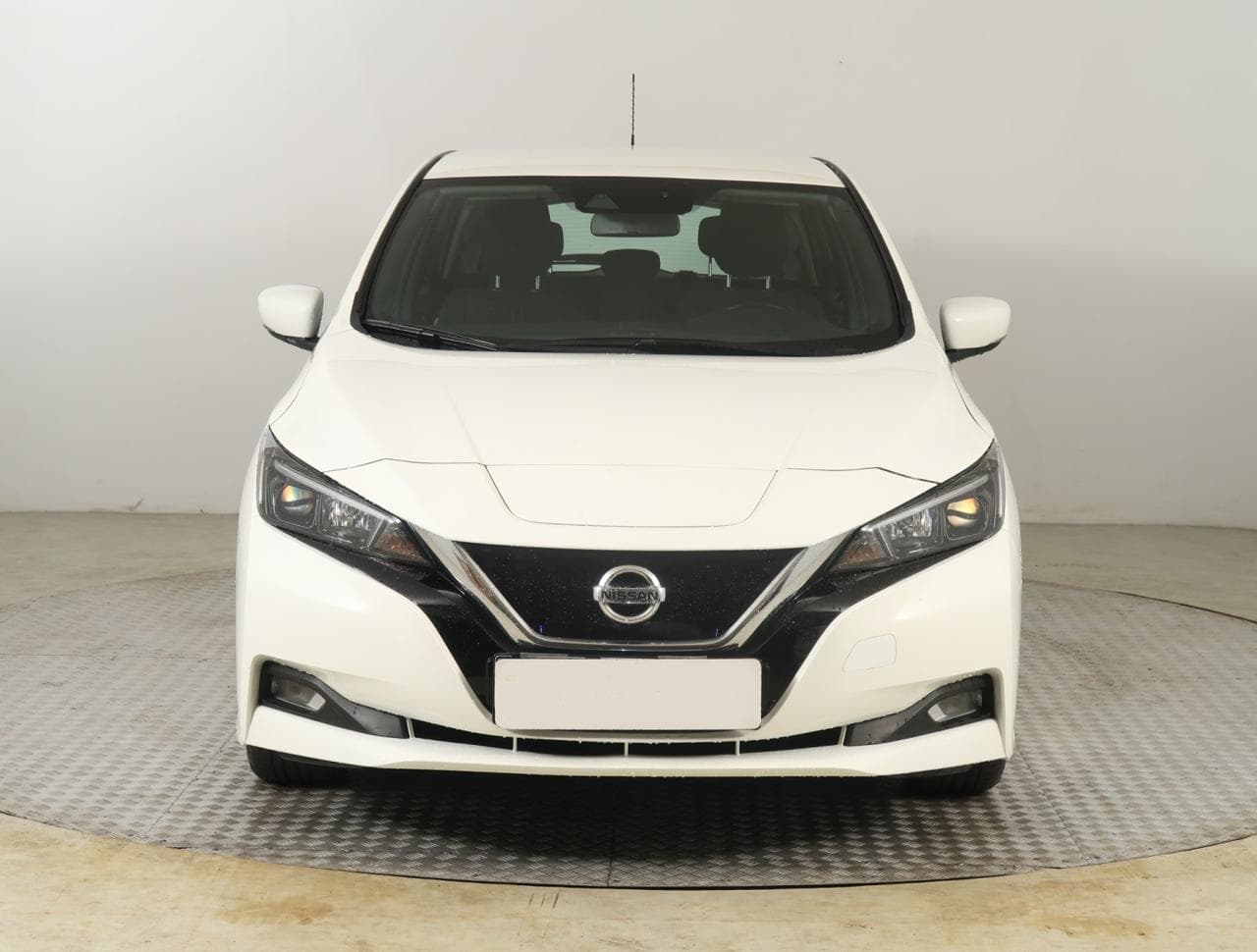 2022 Nissan LEAF - 2