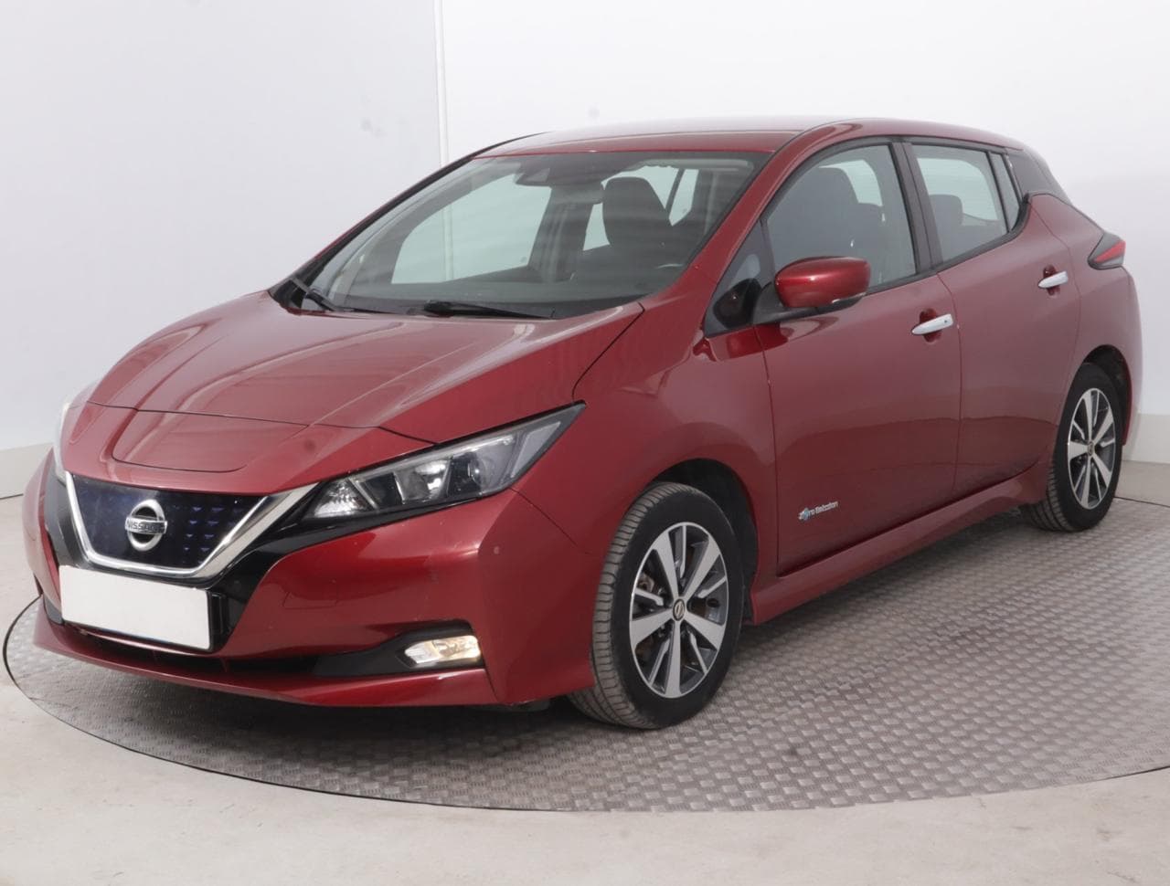 2018 Nissan LEAF - 3