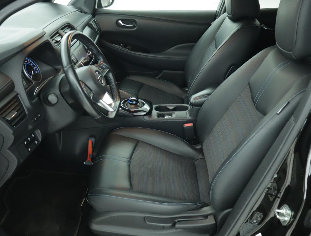 2019 Nissan LEAF - 22