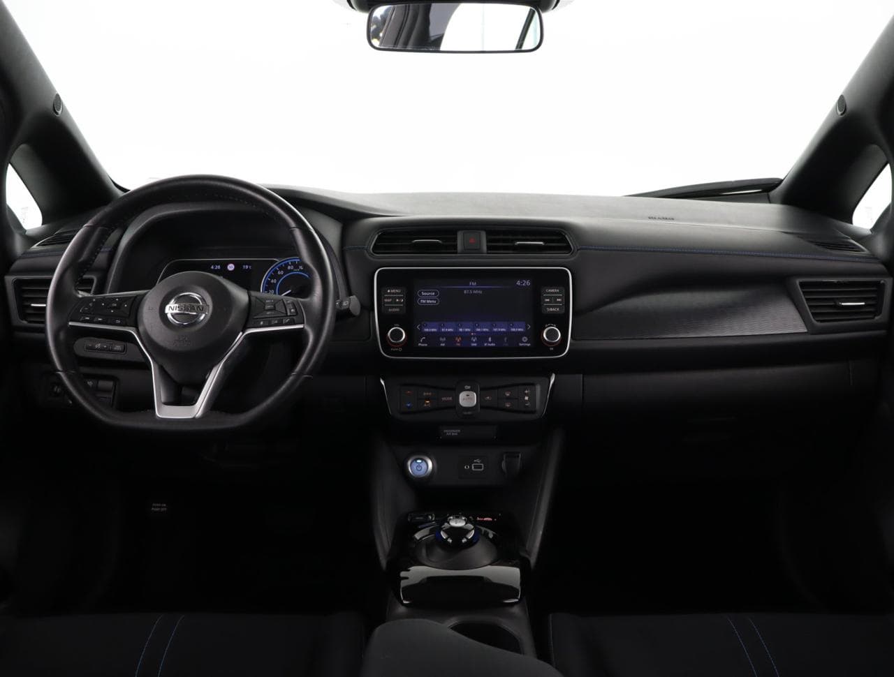2021 Nissan LEAF - 17