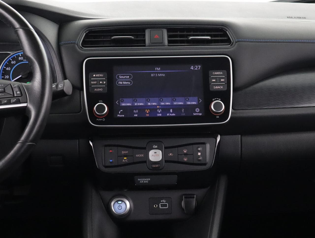 2021 Nissan LEAF - 31