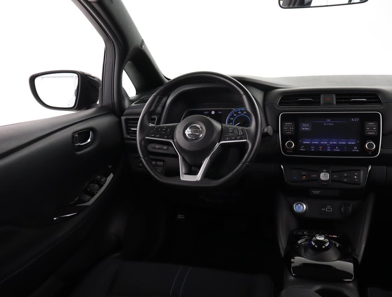 2021 Nissan LEAF - 16
