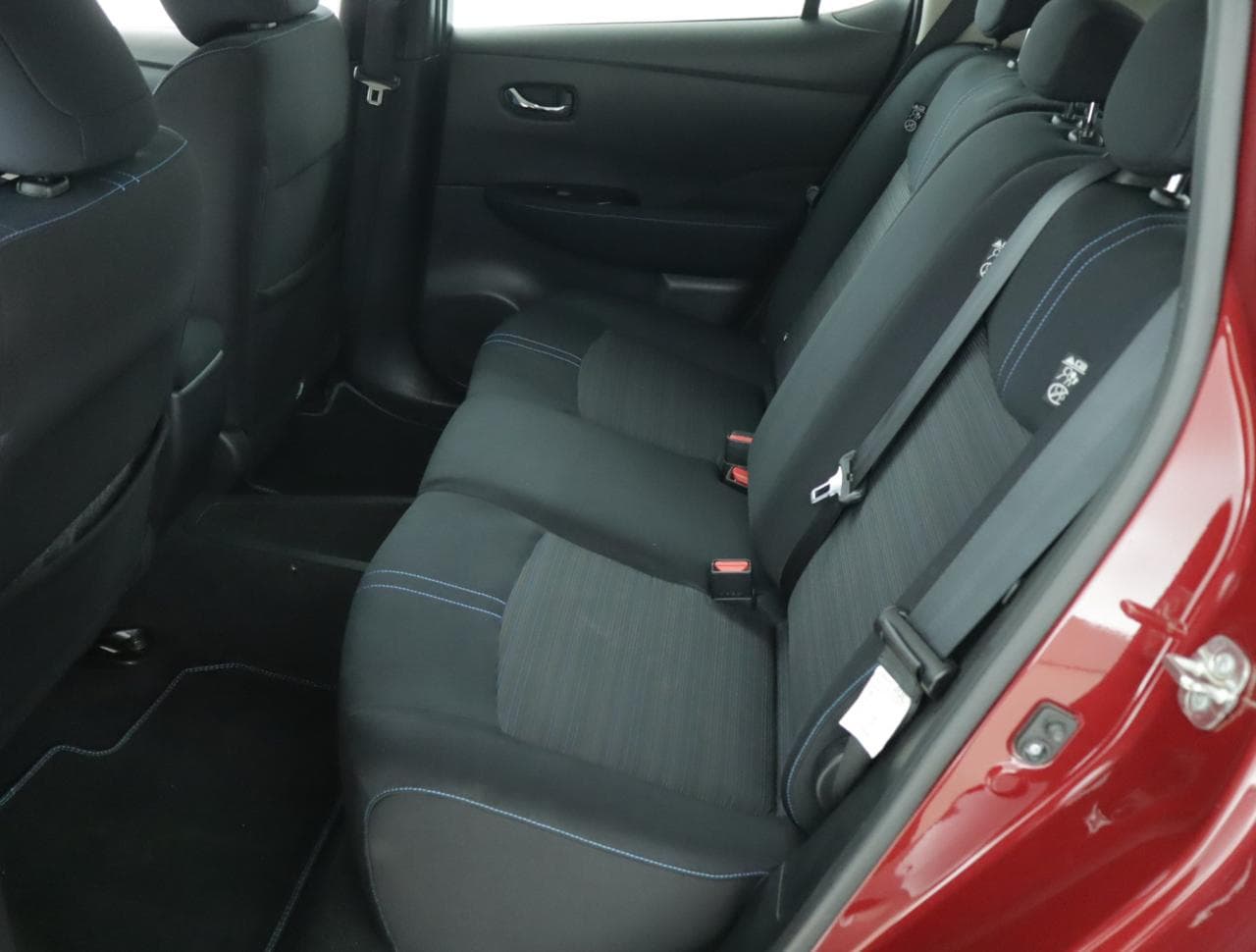 2019 Nissan LEAF - 29