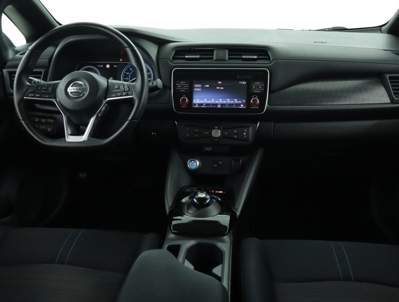 2019 Nissan LEAF - 19