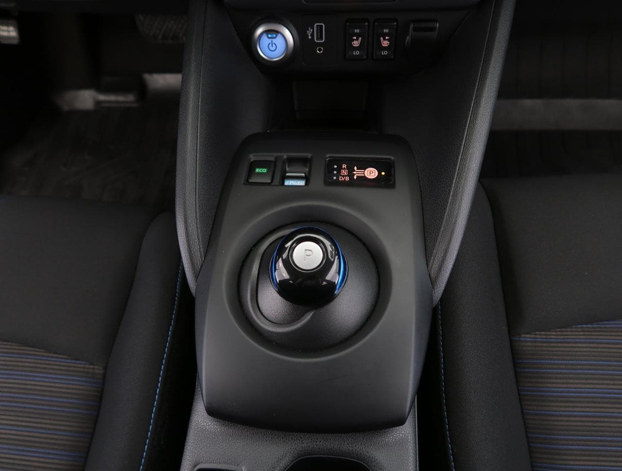 2021 Nissan LEAF - 19