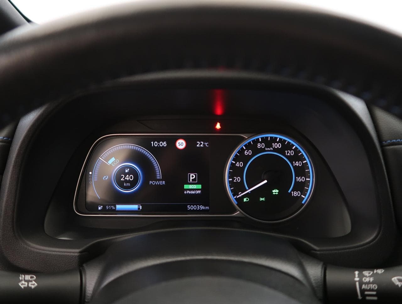 2021 Nissan LEAF - 17