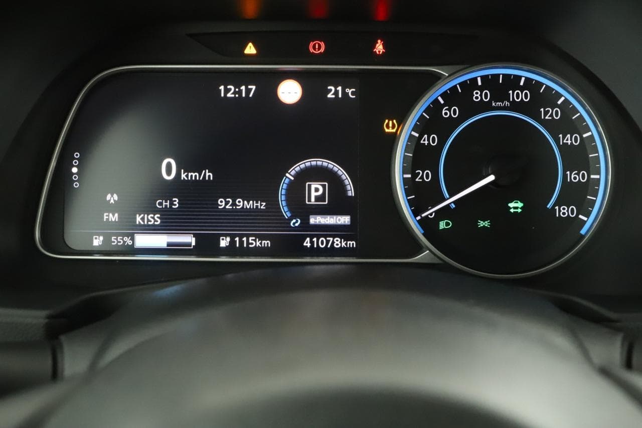 2021 Nissan LEAF - 18