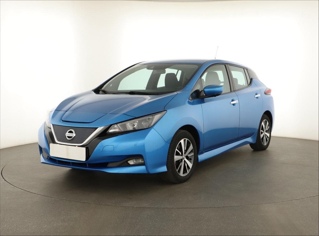 2021 Nissan LEAF - 3