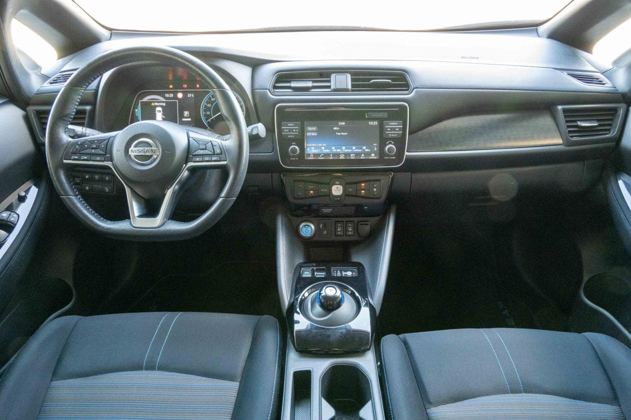 2021 Nissan LEAF - 10