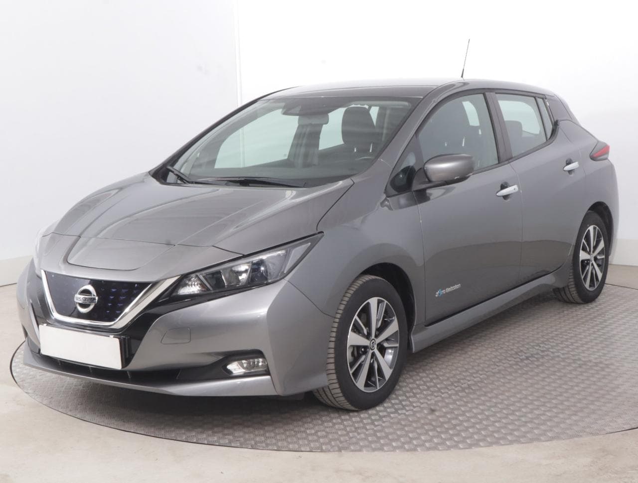 2021 Nissan LEAF - 3