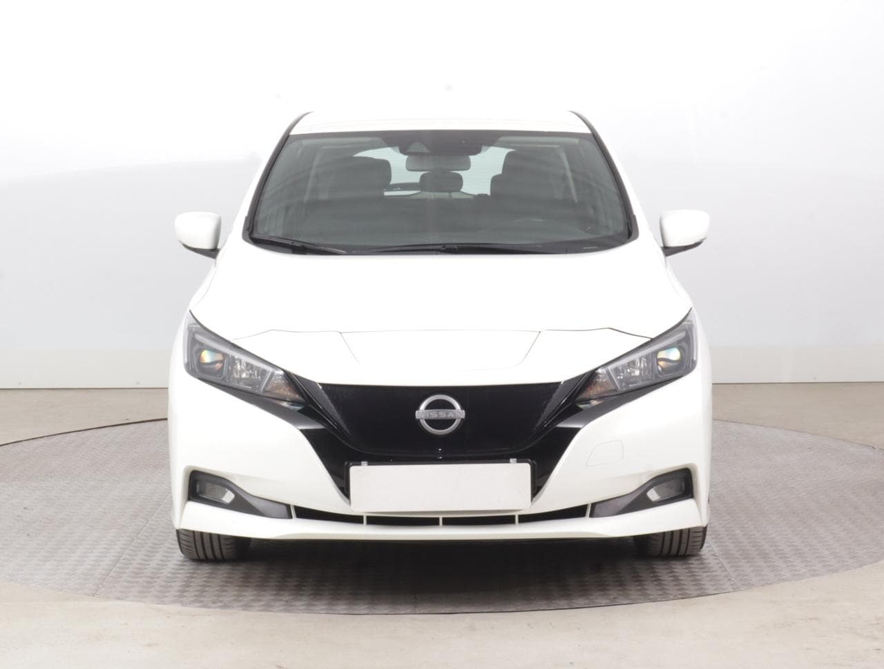 2022 Nissan LEAF - 2