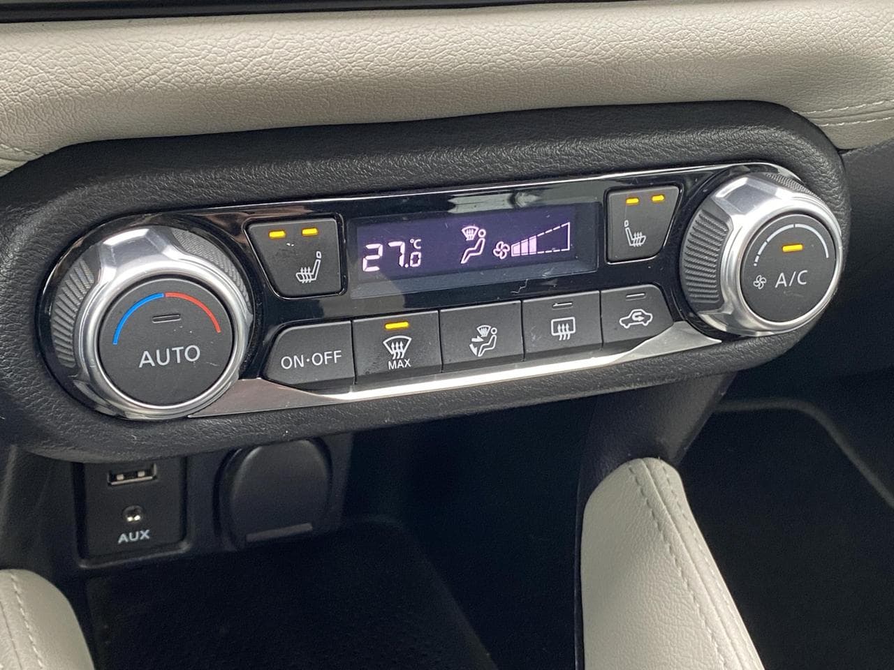 2018 Nissan MICRA - 15