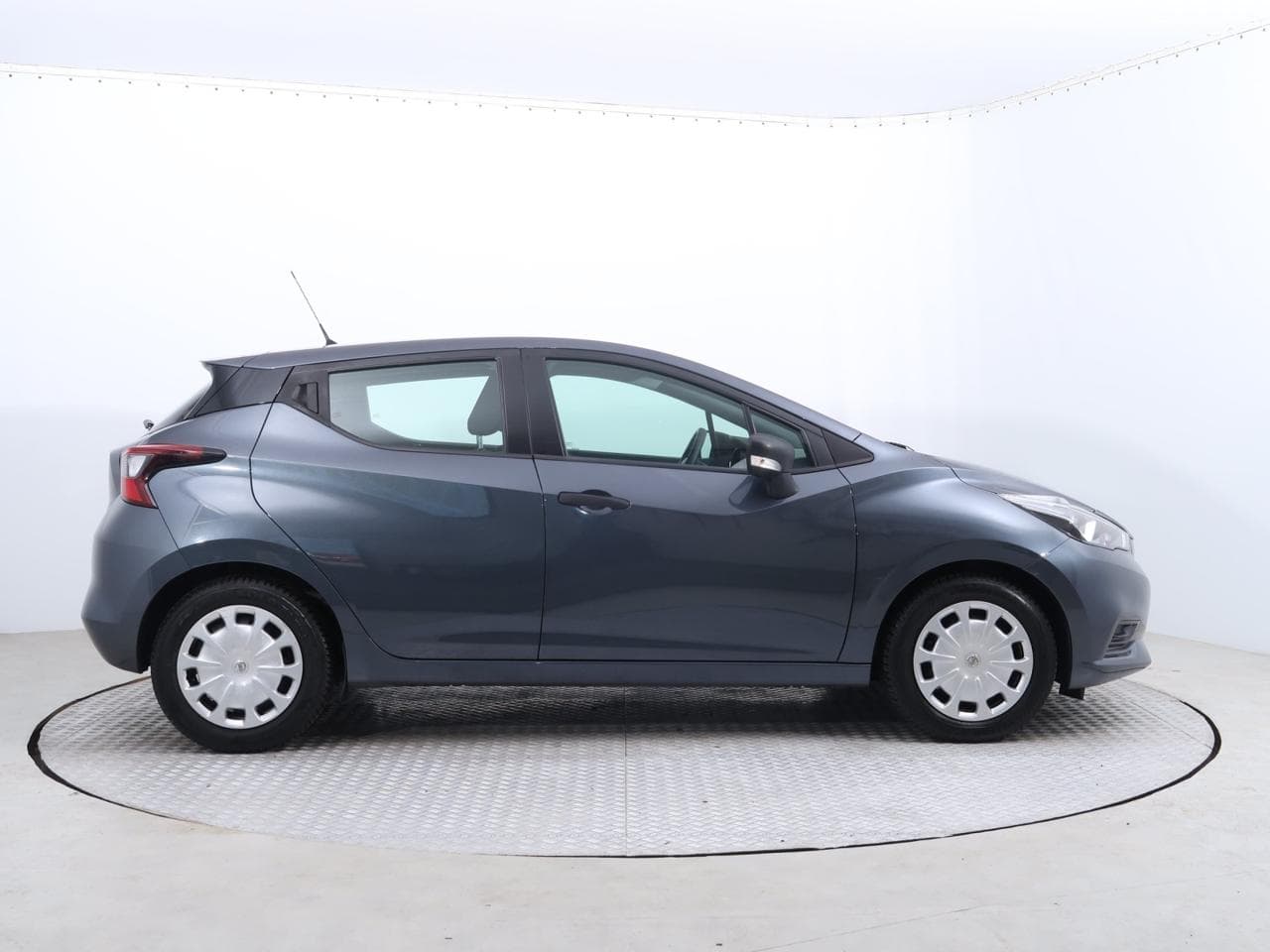 2018 Nissan Micra - 8