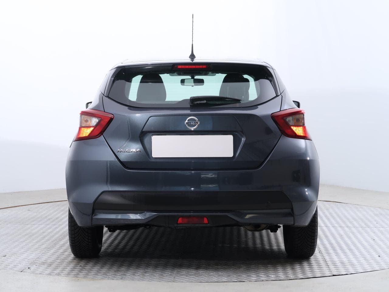 2018 Nissan Micra - 6