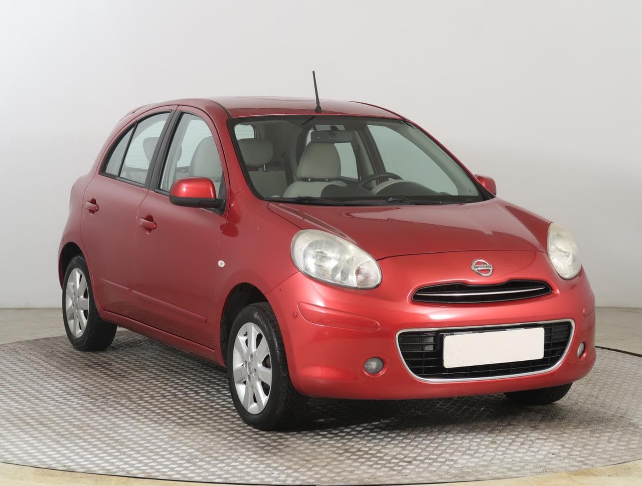 2013 Nissan MICRA