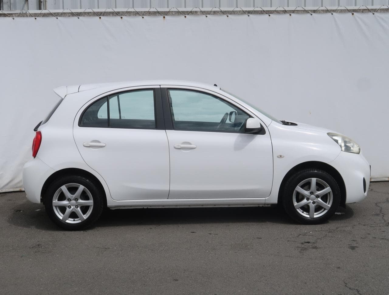 2015 Nissan MICRA - 8