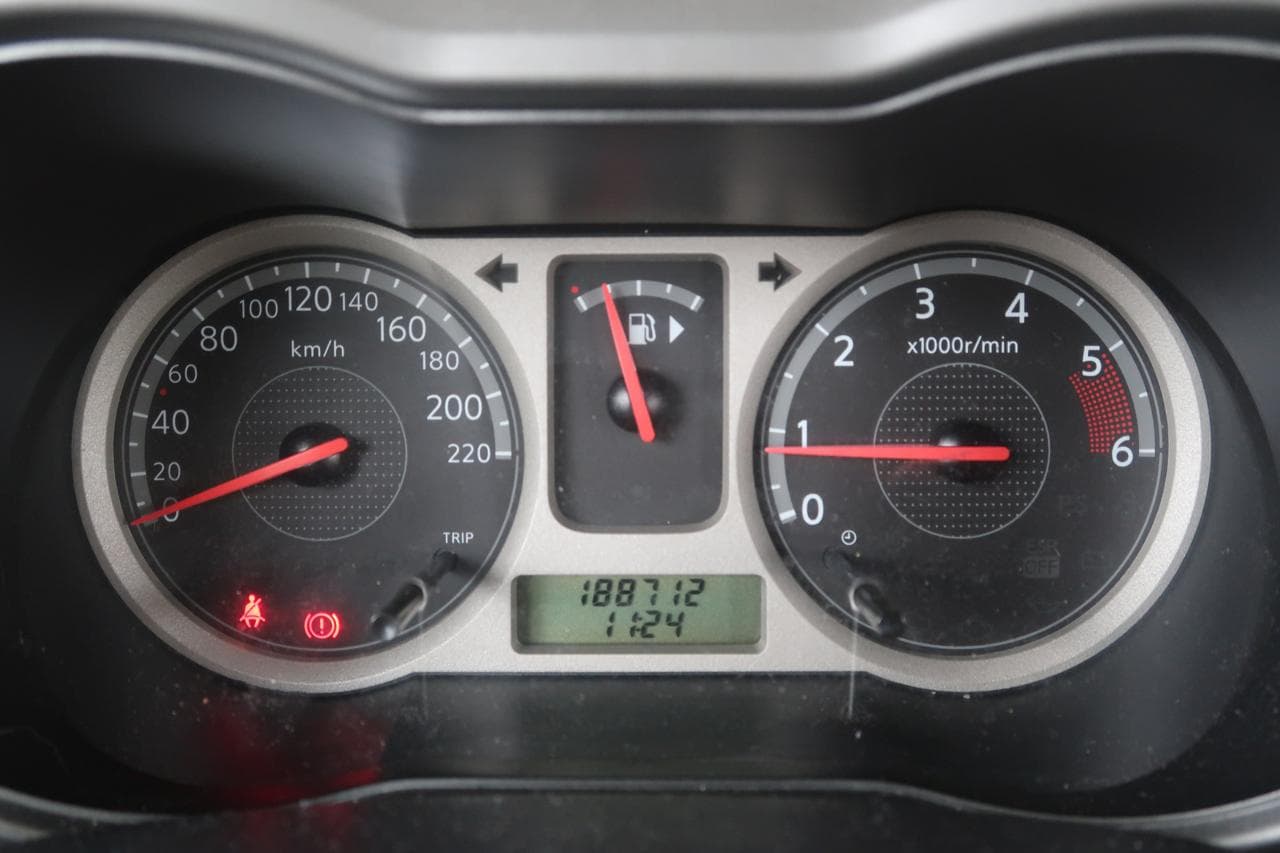 2006 Nissan NOTE - 16