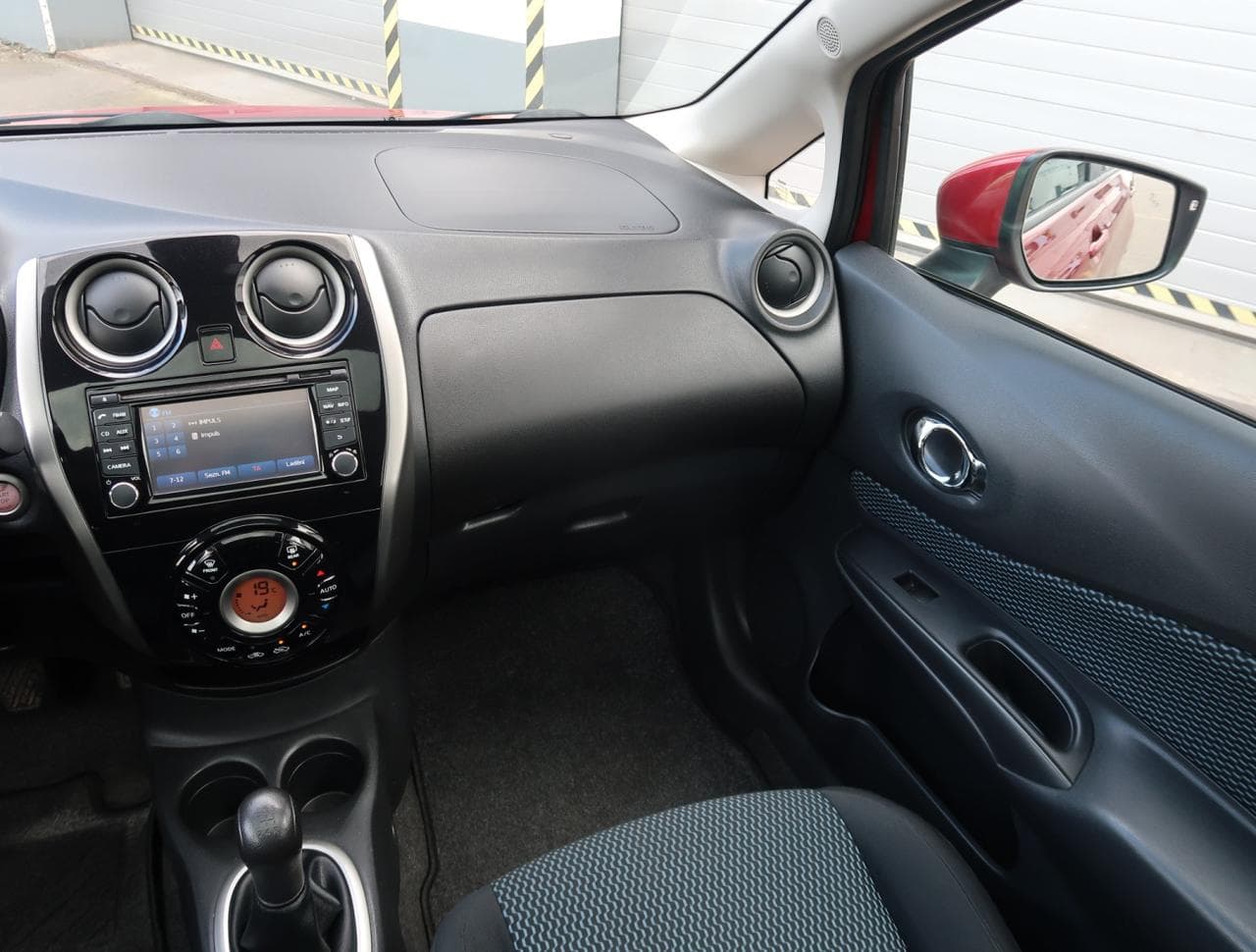 2014 Nissan NOTE - 11