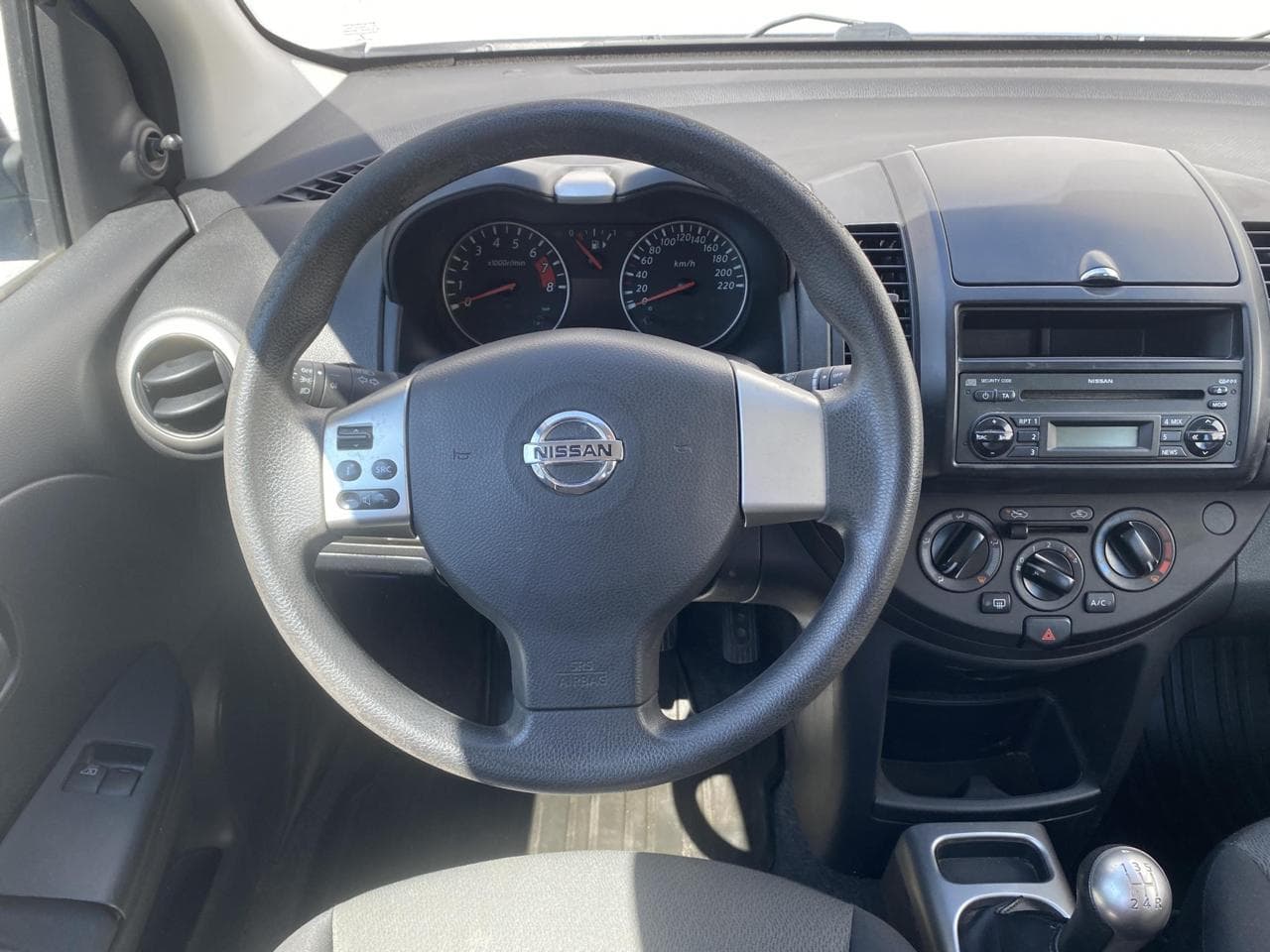 2010 Nissan NOTE - 11