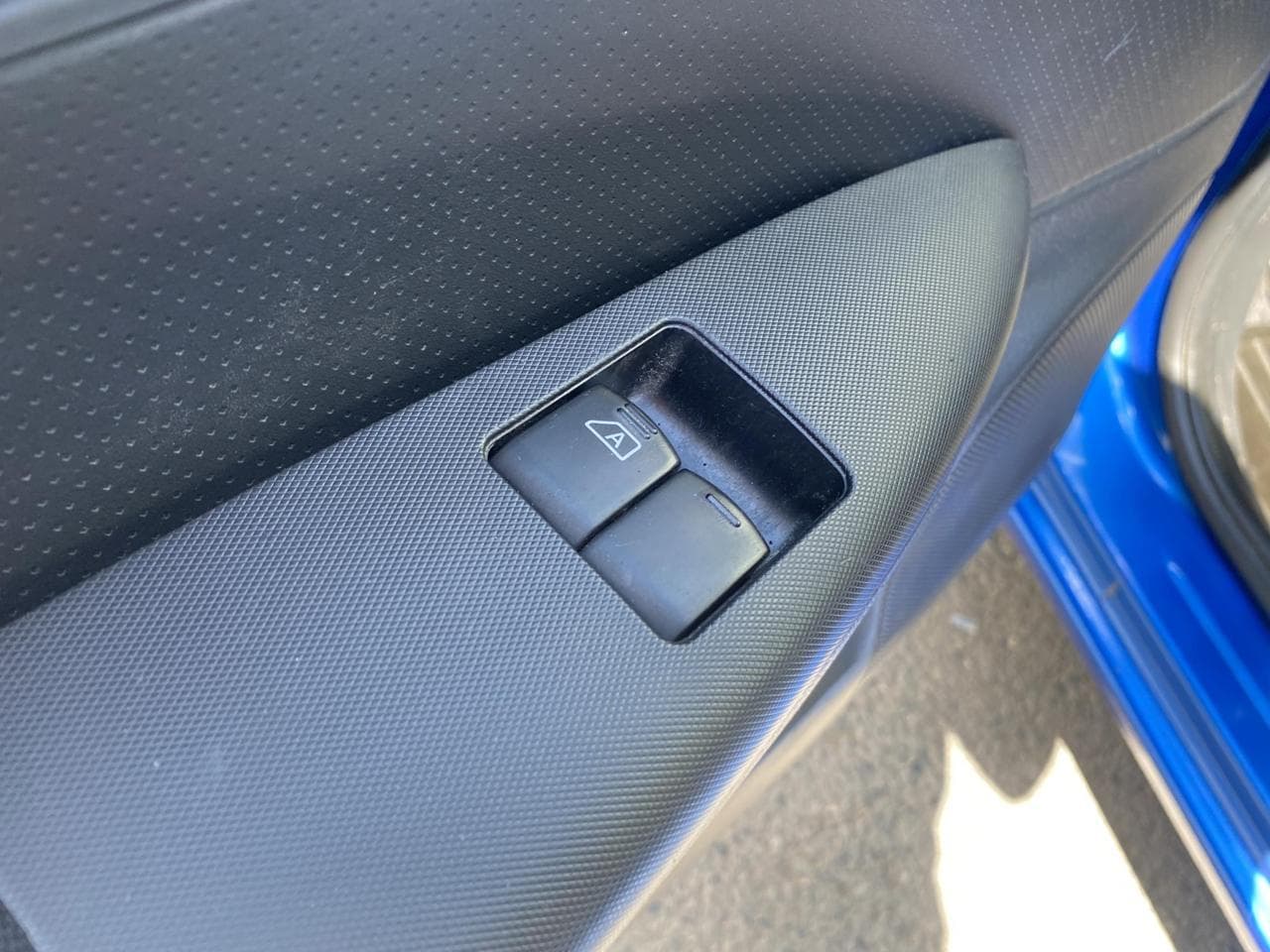 2010 Nissan NOTE - 13
