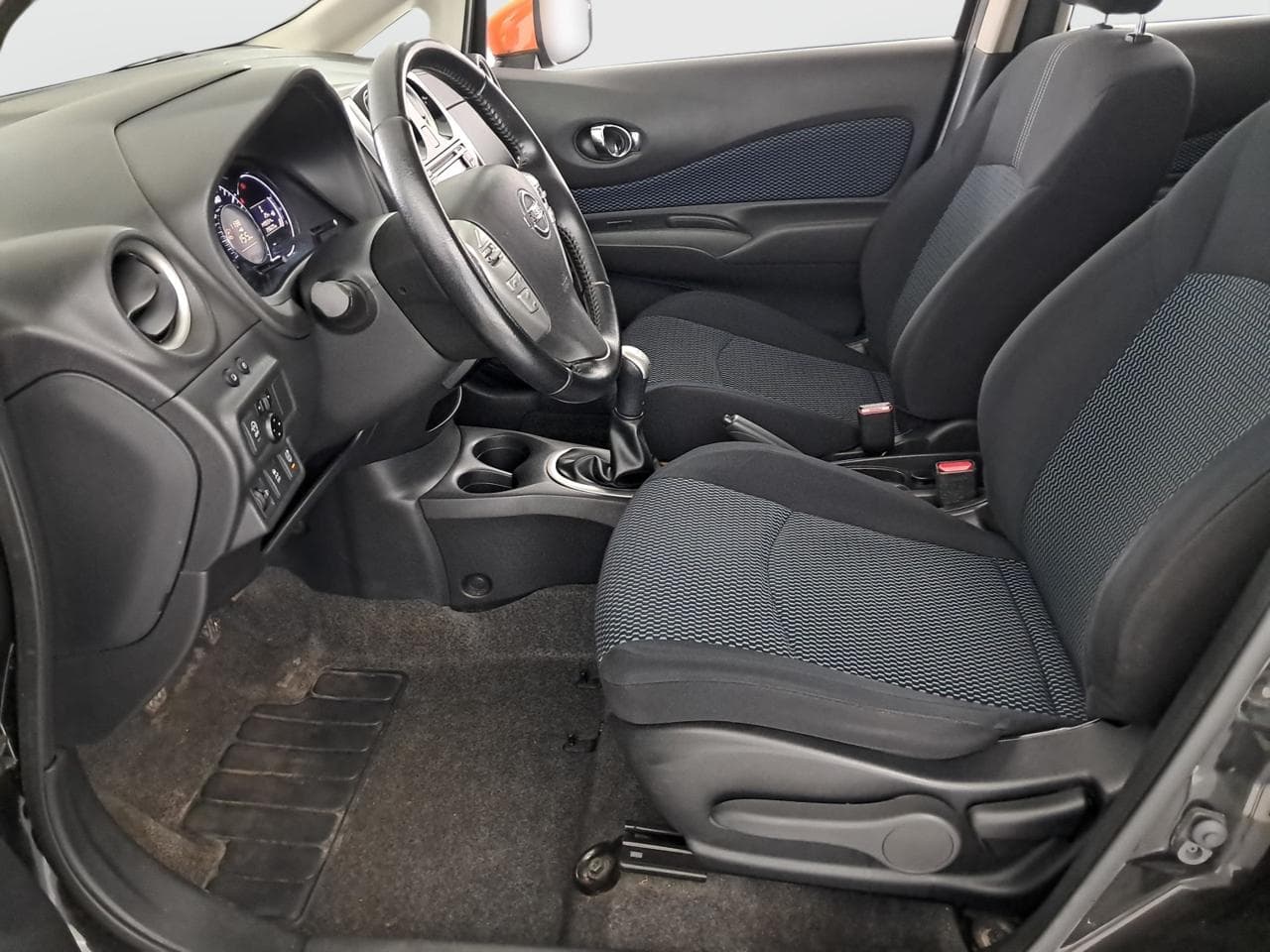 2015 Nissan NOTE - 16