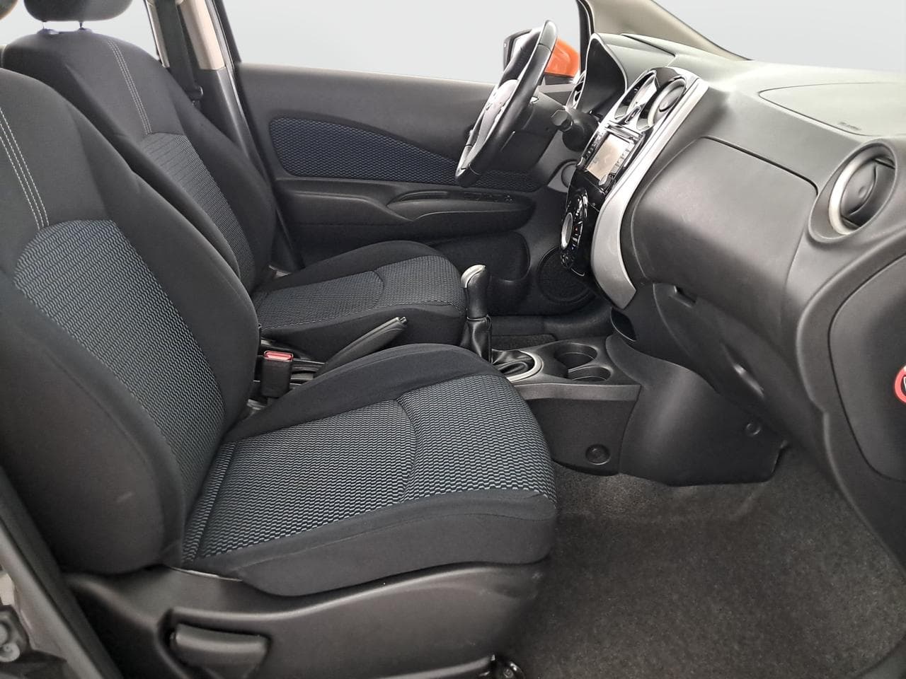 2015 Nissan NOTE - 12