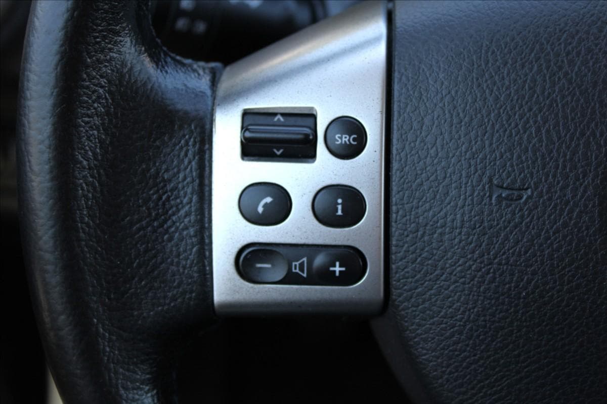 2013 Nissan NOTE - 16