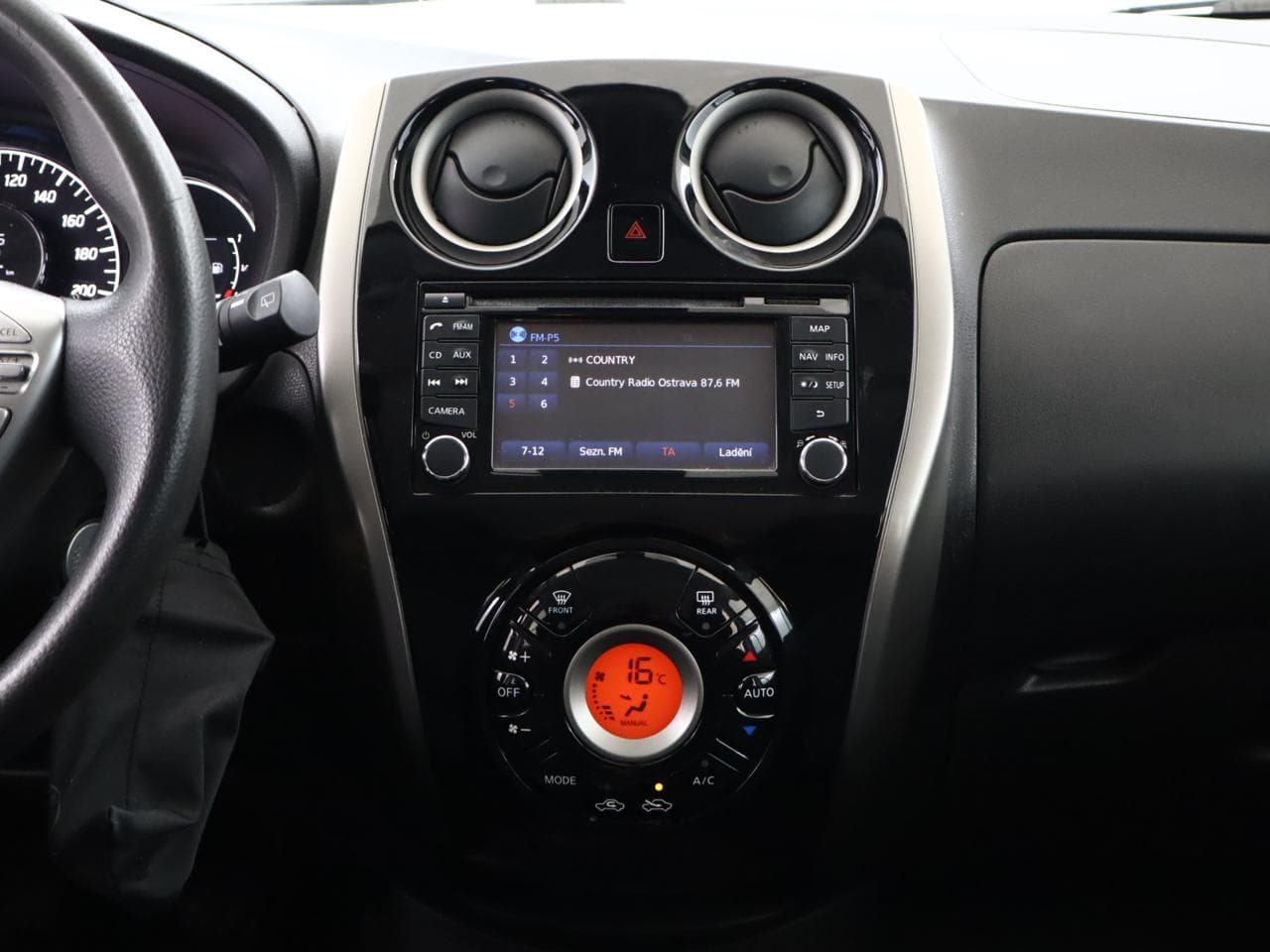 2015 Nissan NOTE - 16