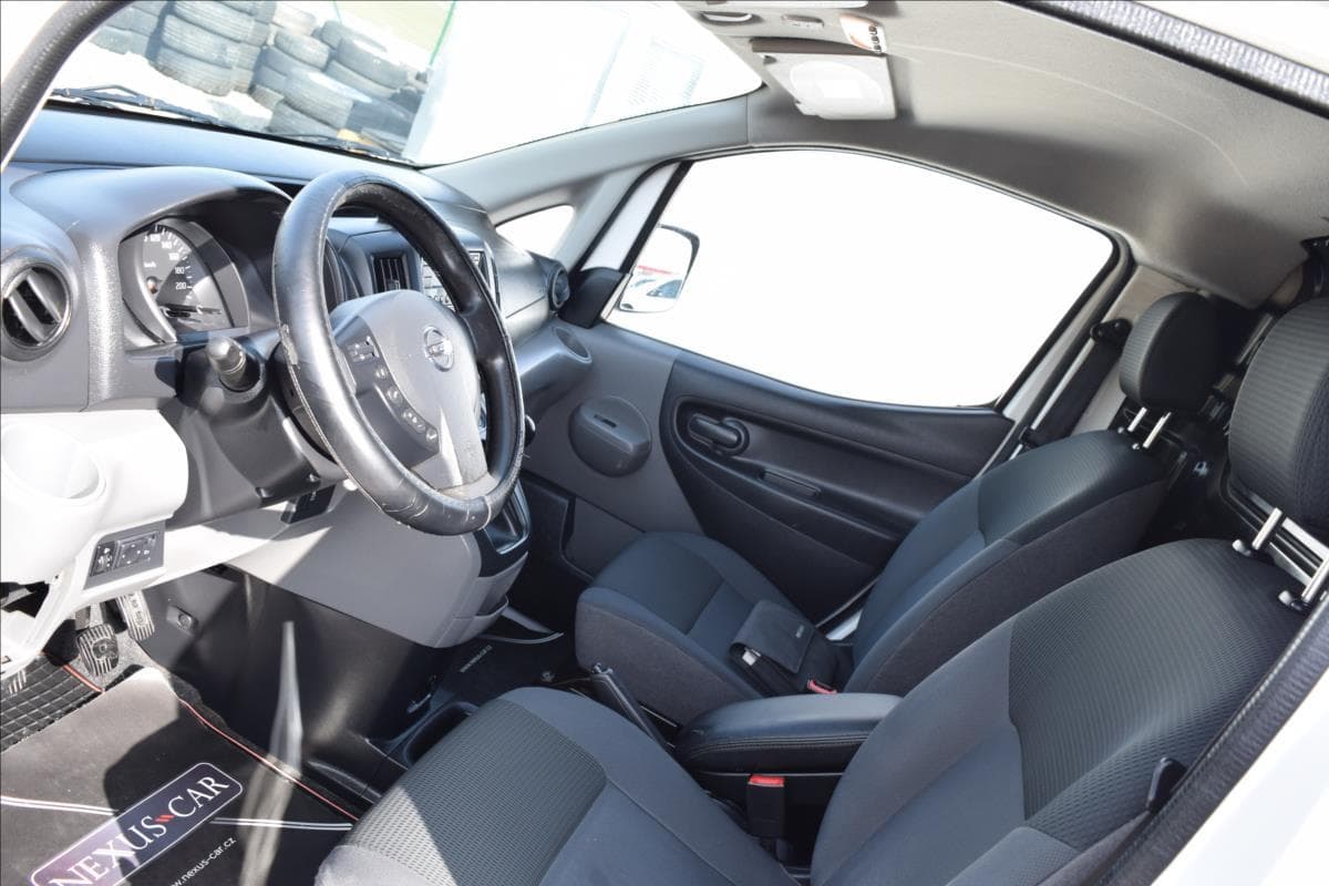 2015 Nissan Nv200 - 15