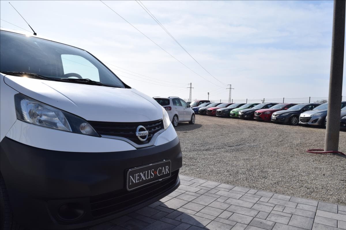 2015 Nissan Nv200 - 13