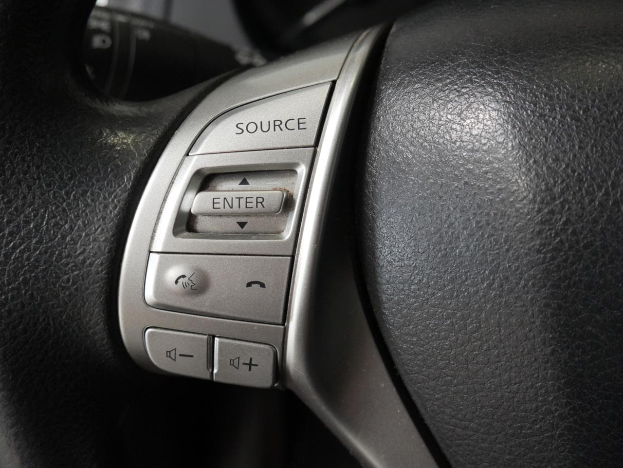 2016 Nissan NP300 - 14