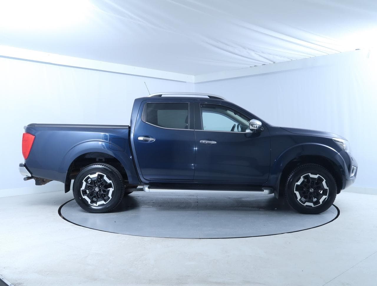 2021 Nissan NAVARA - 8