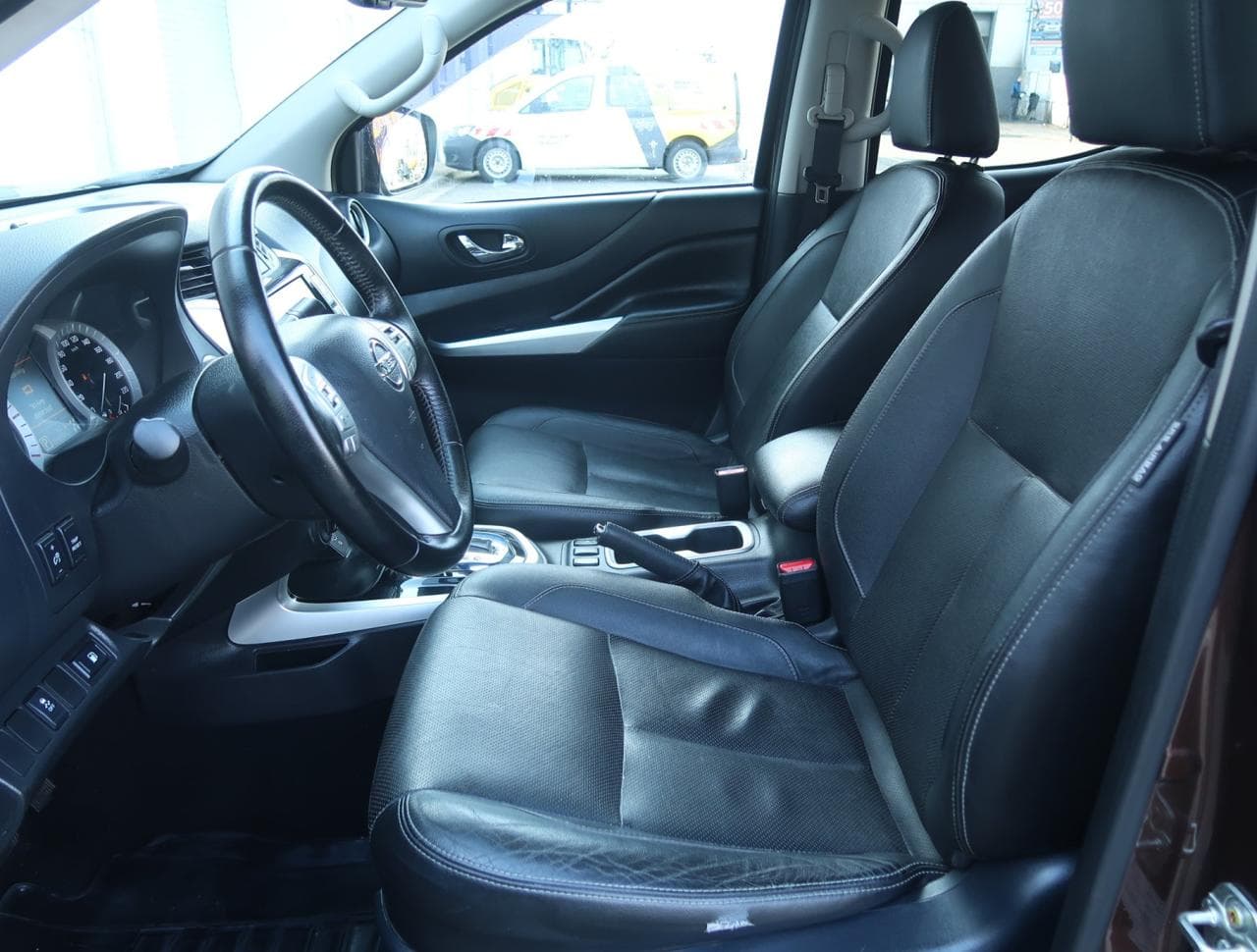 2019 Nissan NAVARA - 16
