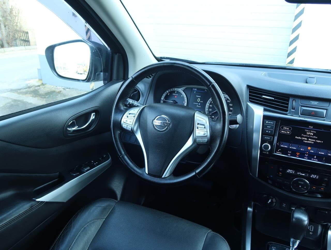 2019 Nissan NAVARA - 9