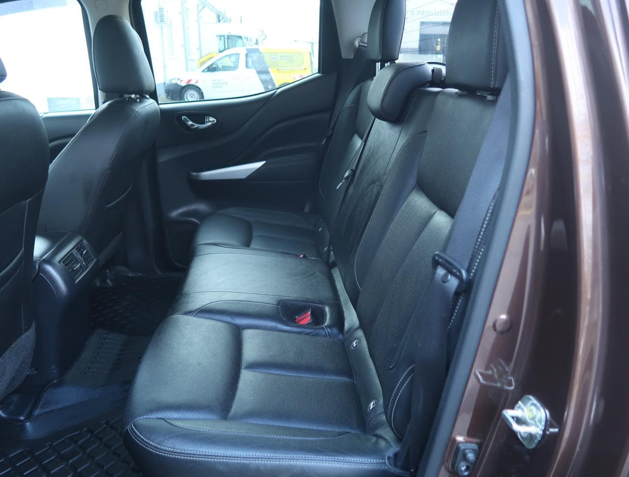 2019 Nissan NAVARA - 15