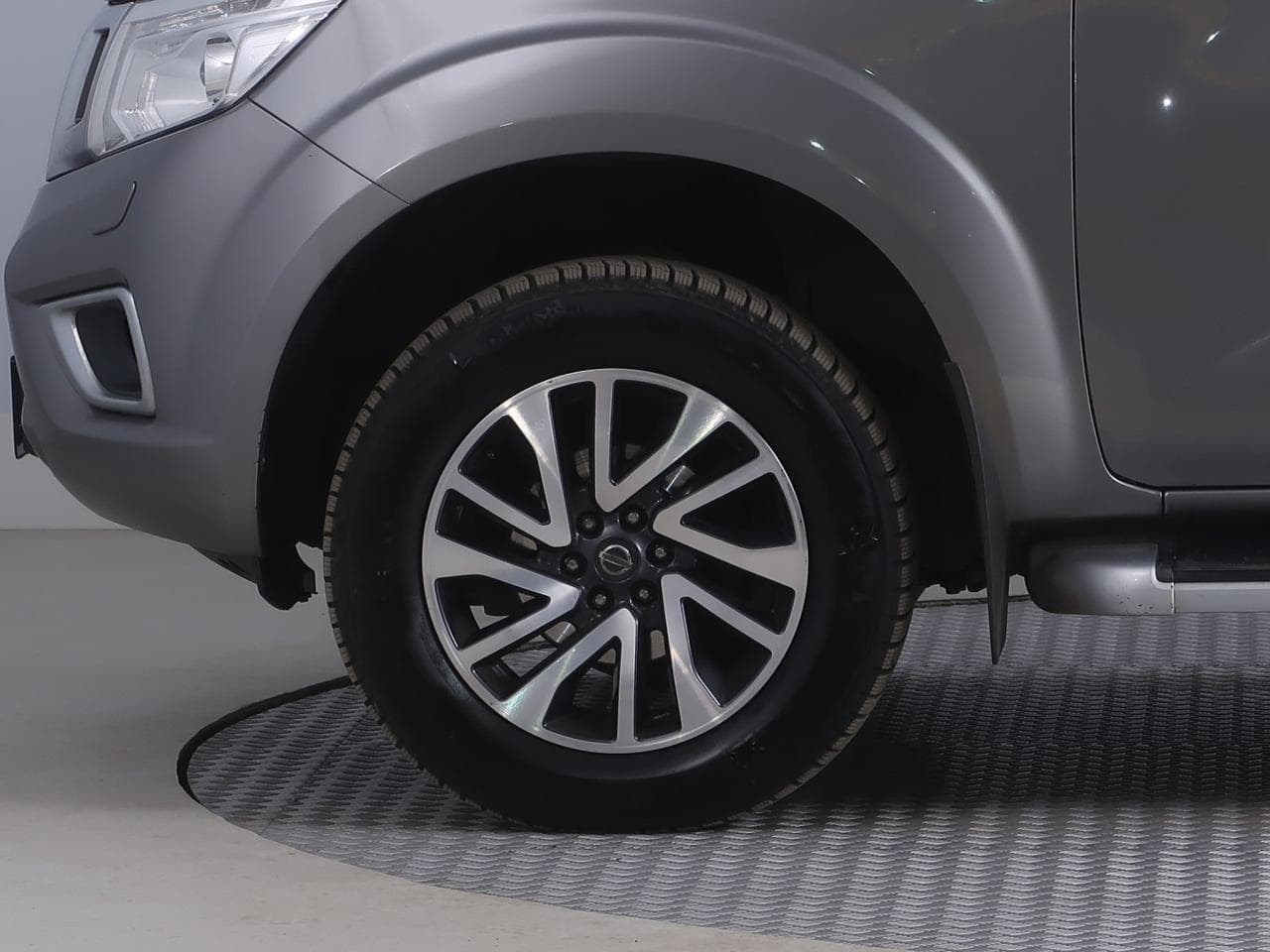 2016 Nissan NAVARA - 18