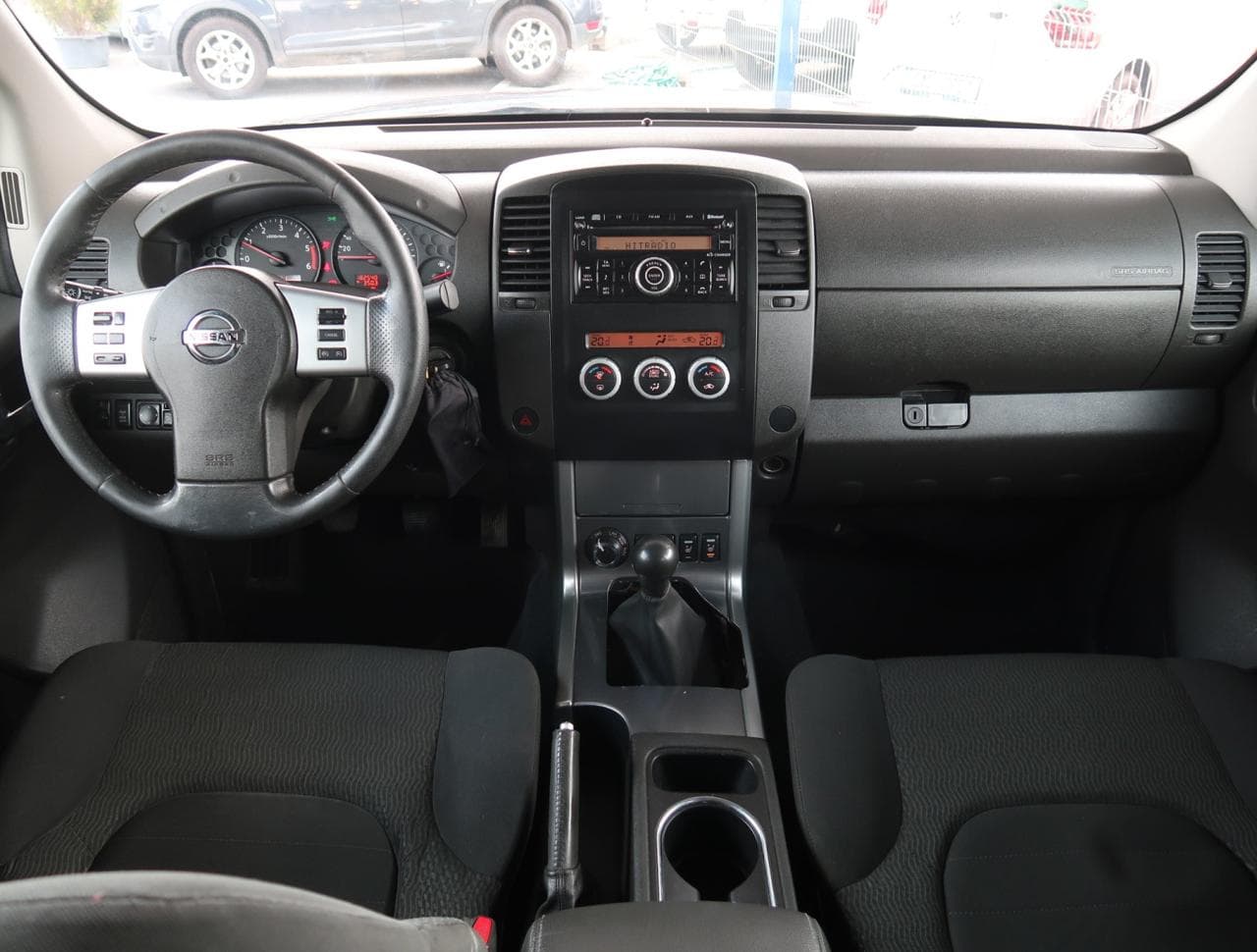 2011 Nissan NAVARA - 16