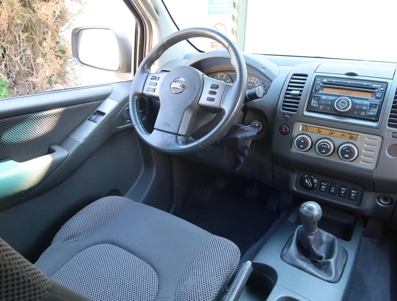 2008 Nissan NAVARA - 15