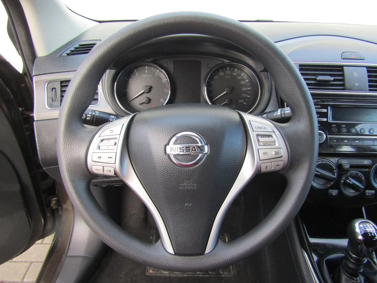 2015 Nissan PULSAR - 14