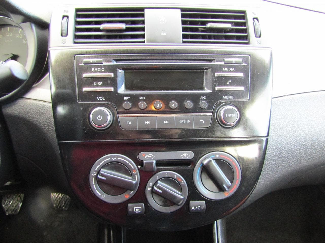 2015 Nissan PULSAR - 13