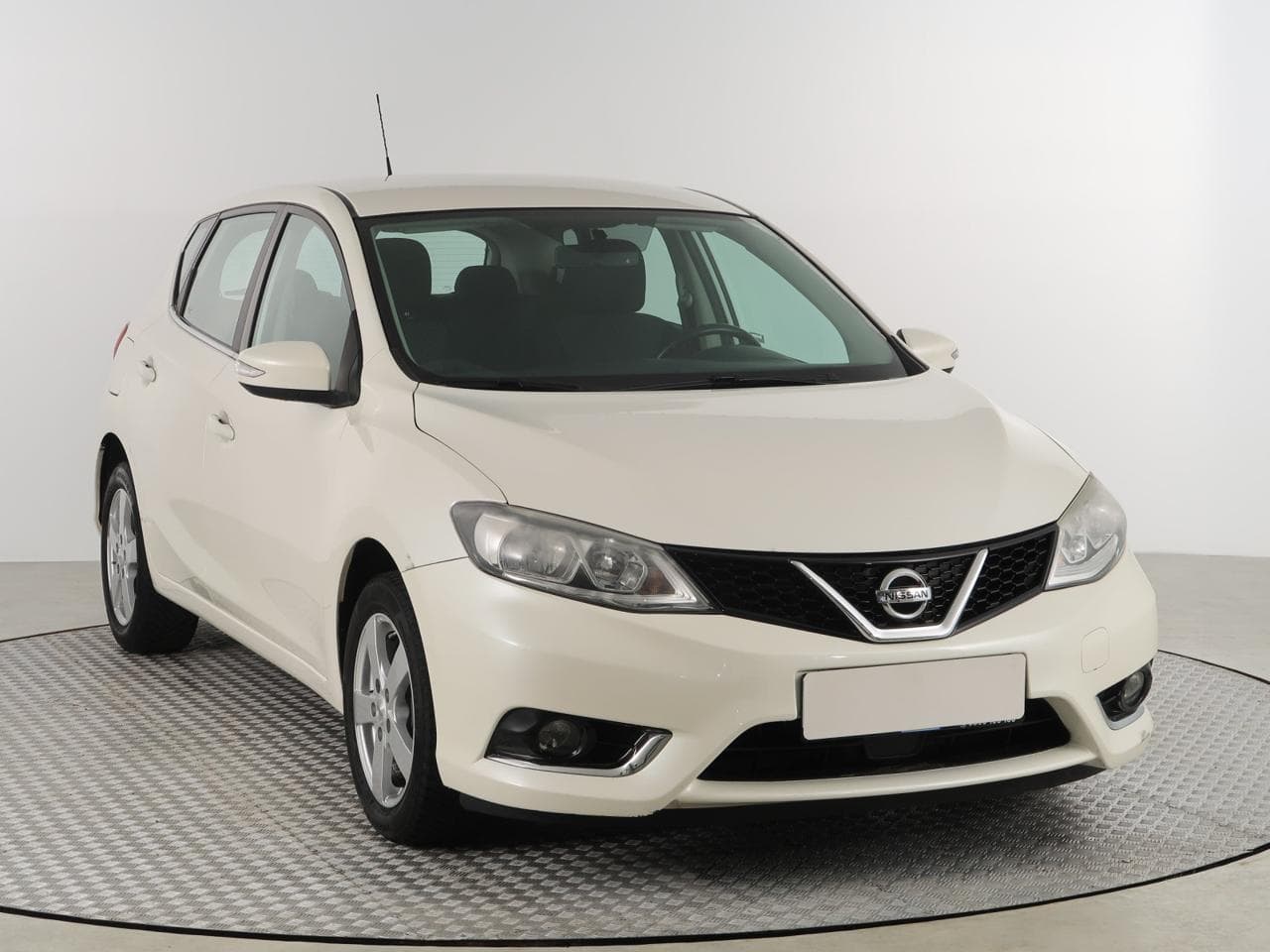 2017 Nissan PULSAR