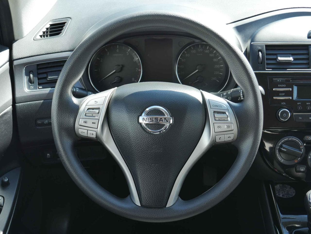2015 Nissan PULSAR - 15