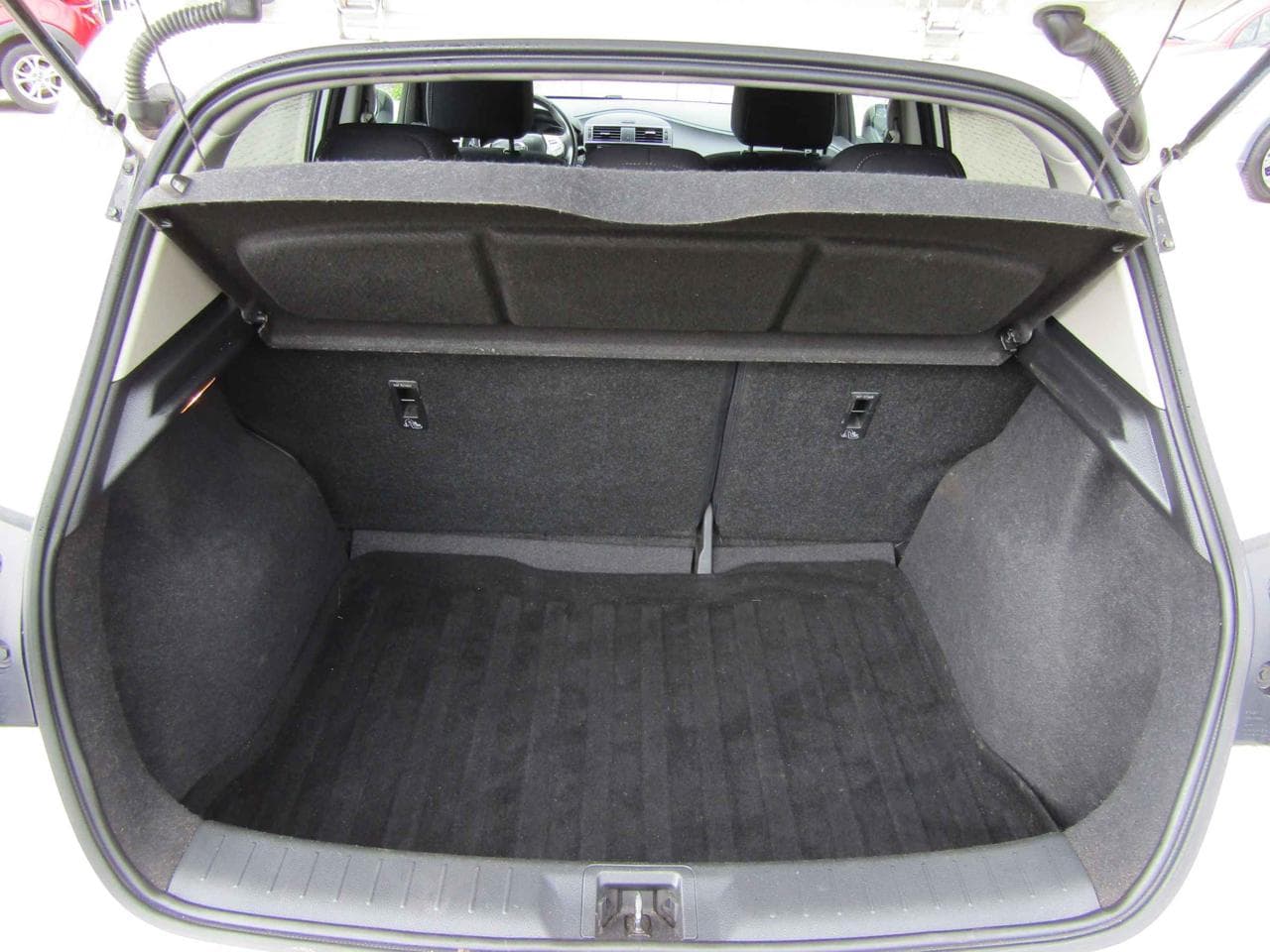2015 Nissan PULSAR - 7